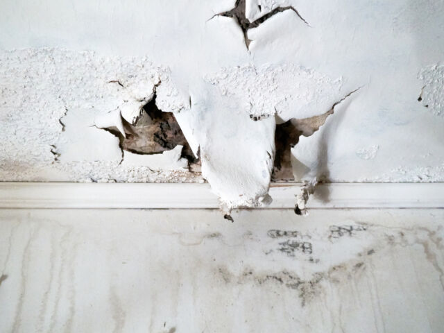 How to repair water damaged drywall